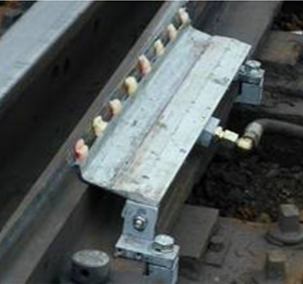 Lubrication device for Vignol track switches