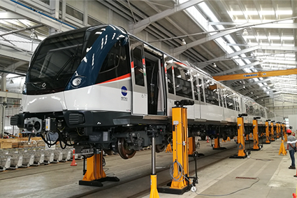 Mobile lifting jacks