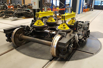 Turntables for bogies